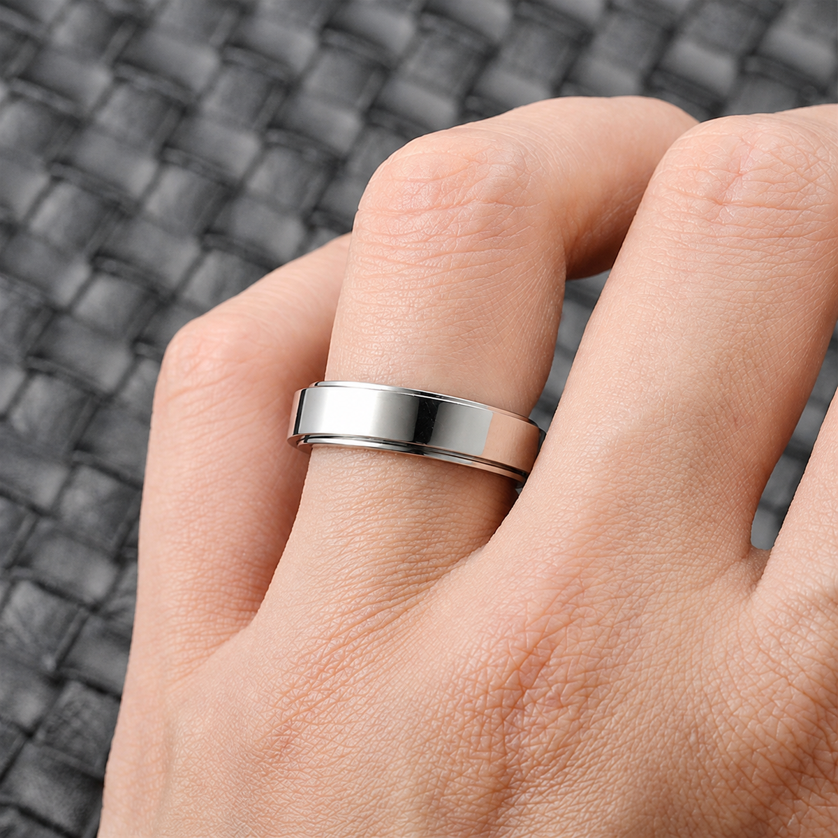 Bague anti-stress anneau tournant Minimaliste, anneau tournant lisse en acier poli, portée au doigt