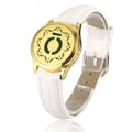 Bracelet diffuseur huile essentielle cuir blanc Xera doré, médaillon cercle stylisé et feuillage sur bracelet en cuir blanc