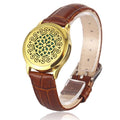 Bracelet diffuseur huile essentielle cuir marron Voxa doré, médaillon rosace de volutes et d’étoiles sur bracelet en cuir marron
