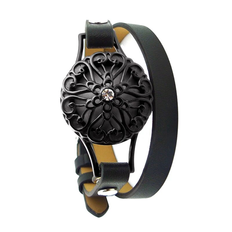 Bracelet diffuseur huile essentielle Lova, médaillon mandala ajouré à cristal central sur double tour de cuir