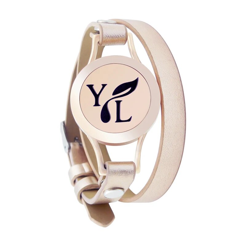 Bracelet diffuseur huile essentielle YL rose gold, médaillon monogramme YL et feuille sur double tour de cuir