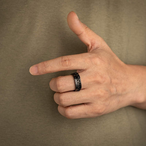 Bague anti-stress anneau tournant Chaîne Viking, bague gravée de runes vikings avec chaîne gourmette tournante, portée au doigt